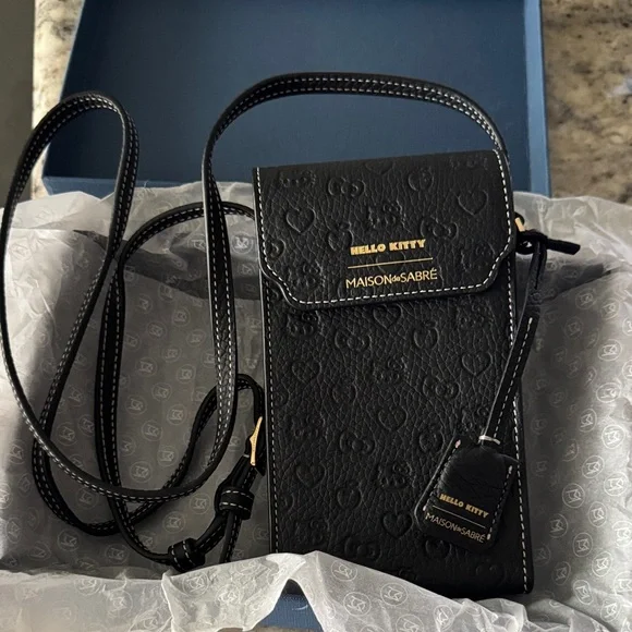 Hello Kitty Black Crossbody Bag - Picture 6 of 9